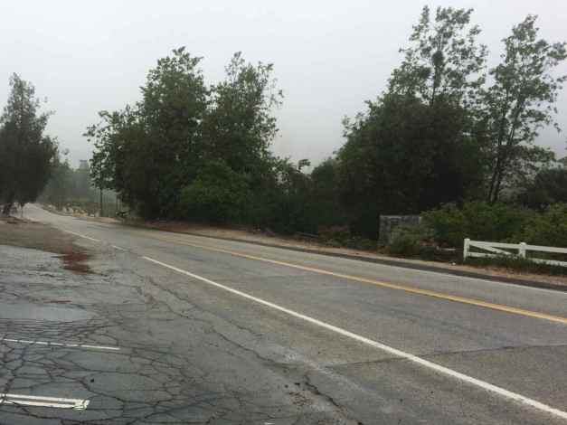 Oak Glen Road, CA