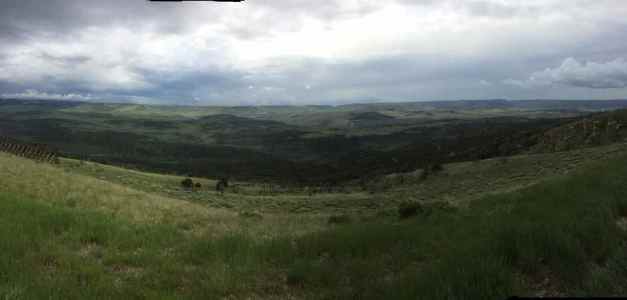 Flaming Gorge, WY (click on to enlarge)