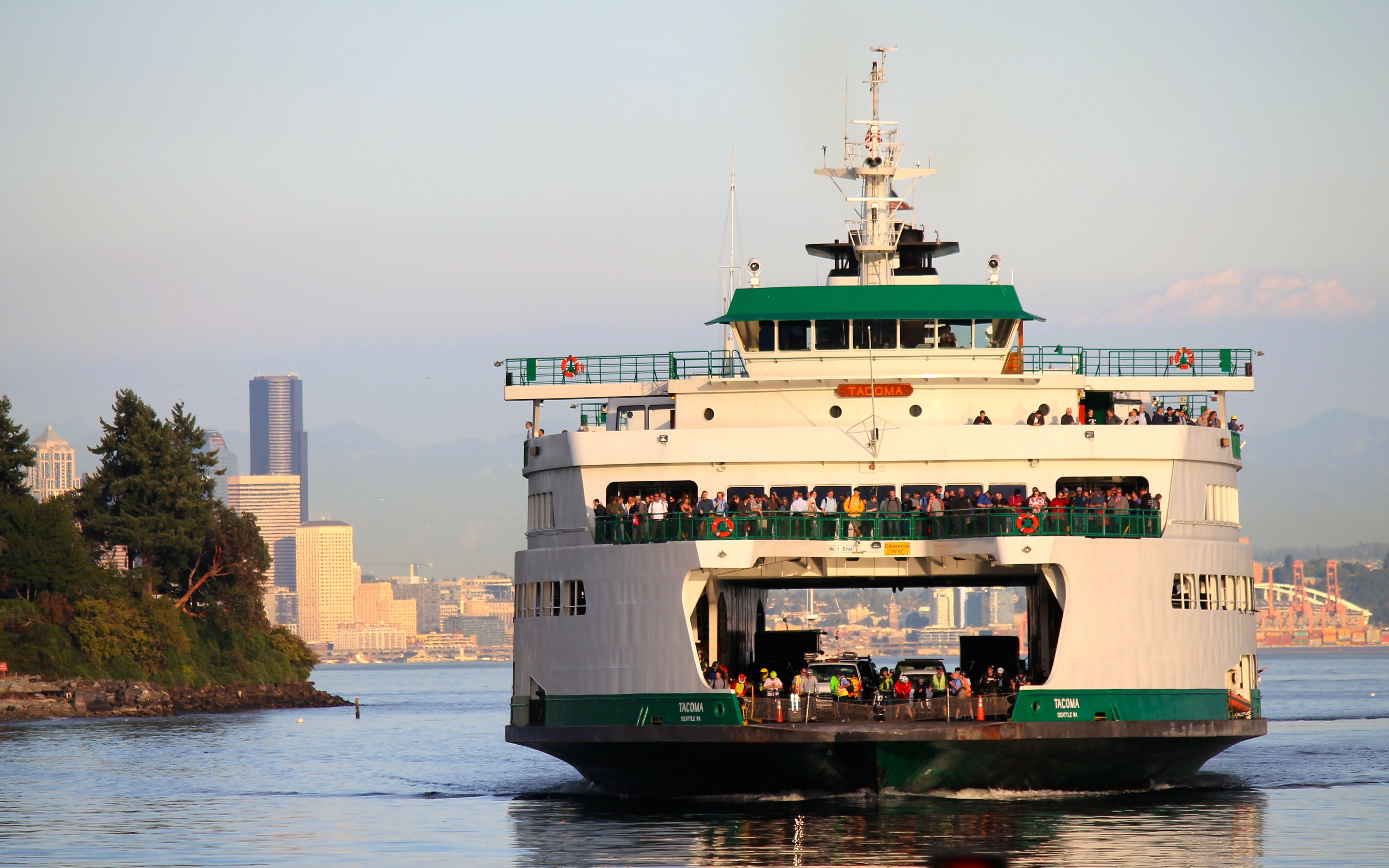 Ferry arriving
